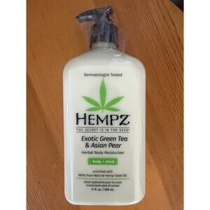 Hempz Exotic Green Tea & Asian Pear Herbal Body Moisturizer